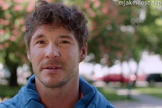 M jak miłość kulisy serialu. Marcin (Mikołaj Roznerski)