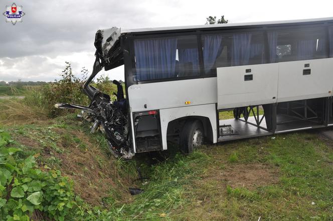 Kopyłów: Zderzenie autobusu i ciężarówki! Makabra na drodze