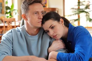 Barwy szczęścia, odcinek 3157: Brutalny atak mafii na Weronikę! Będzie walczyła o życie, tak jak Błażej? 