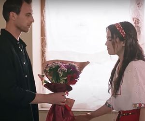 Wichrowe wzgórze - Alper wyznaje miłość Zeynep 