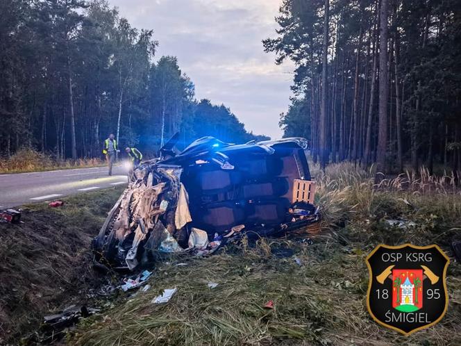 Wypadek na trasie Nietążkowo - Podśmigiel. Ranne cztery osoby