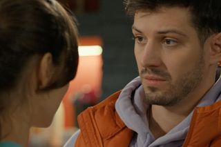 Barwy szczęścia, odcinek 3045: Regina (Kamila Kamińska), Justin (Jasper Sołtysiewicz)