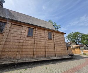 Zabytkowy kościół w Domaradzu.