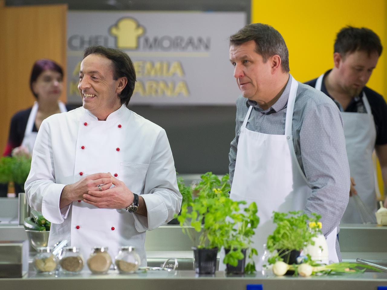 Na Wspólnej odc. 2254. Marek Zimiński (Grzegorz Gzyl), Michel Moran