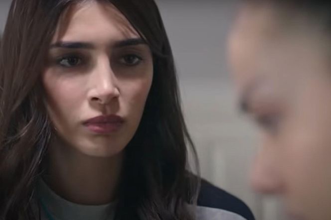 Dziedzictwo. Tak Duygu dowie się o zdradzie Yasemin. Dojdzie do rękoczynów! Streszczenie 527. odcinka Emanet (28.03.2025)