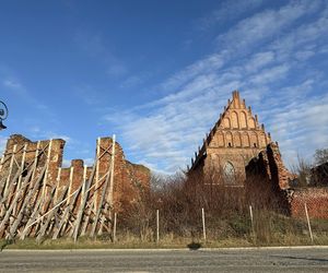 Galeria i mury szykują się na remont