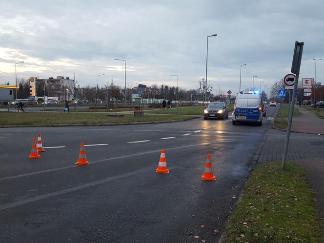 ​12-latek na hulajnodze potrącony na pasach w Lesznie