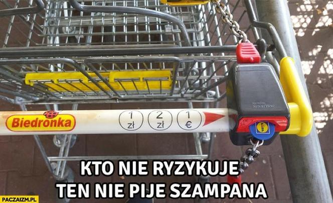 Walka cenowa Biedronki z Lidlem na memach. Internauci bezlitośni. "A wy z jakiego gangu jesteście?"