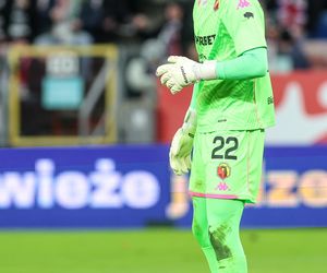 Górnik Zabrze liderem Ekstraklasy. O wyniku zadecydowała samobójcza bramka. Ponad 25 tys. kibiców na trybunach