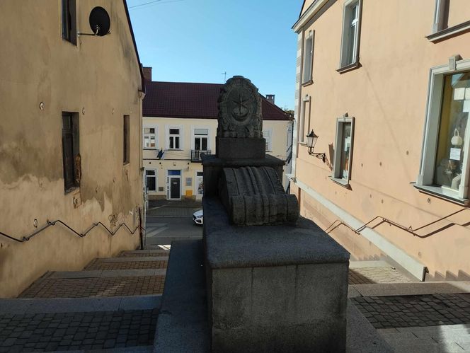 Szokujące odkrycie w Tarnowie. Ciało mężczyzny leżało w centrum miasta