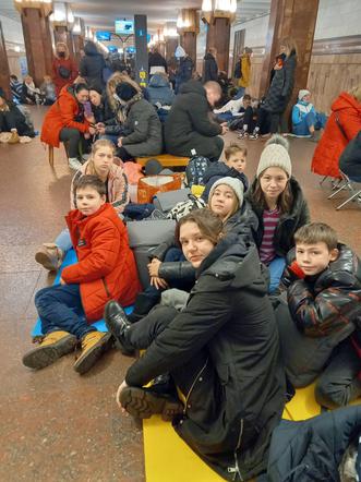 Dzieci z sierocińców czekają na wyjazd do Polski