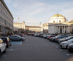 Więcej zieleni pojawi się na pl. Trzech Krzyży