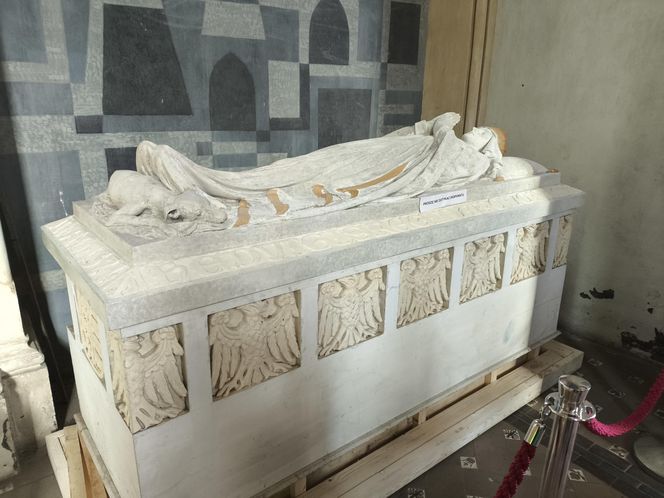 Słoneczna pogoda sprzyjała. 32. Kwesta Na Odnowę Zabytków Starego Cmentarza w Tarnowie