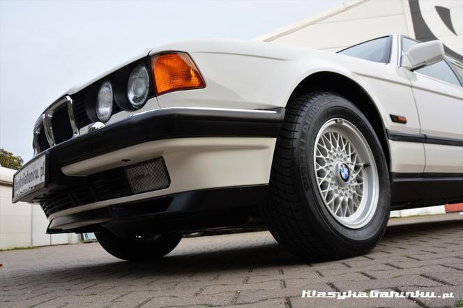 Fabrycznie nowe BMW serii 7 z 1992 roku
