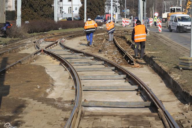 MPK Wrocław remontuje torowisko na ul. Kutnowskiej