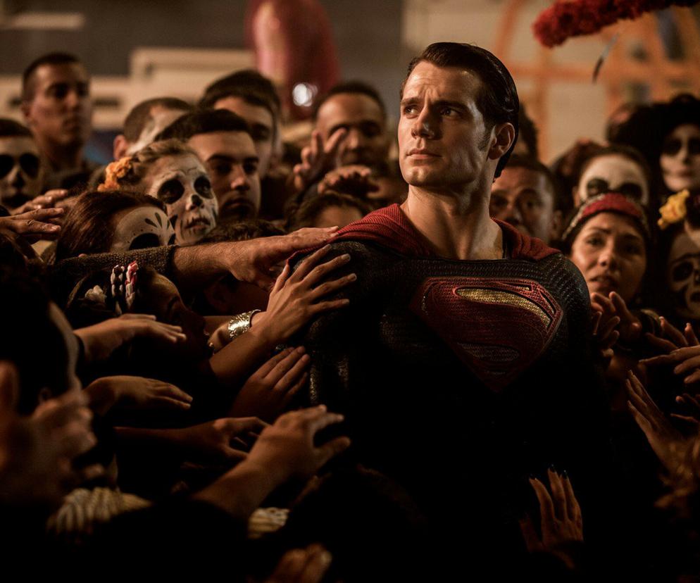 Henry Cavill jednak powróci jaki Superman. Kiedy zobaczymy nowy film o człowieku ze stali?
