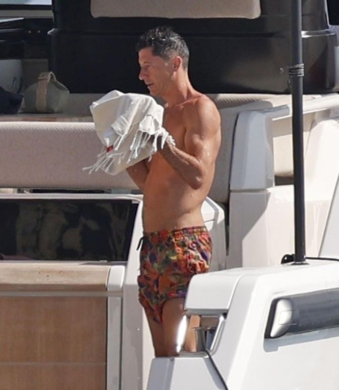 Lewandowscy na Ibizie