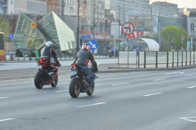motocykliści w Warszawie