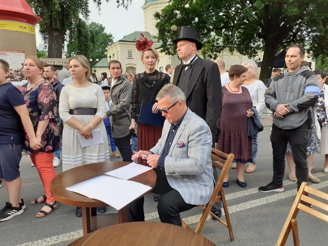 Siedlczanie mogli wsiąść w wehikuł czasu i zobaczyć ulicę Pułaskiego - Piękną sprzed stu lat