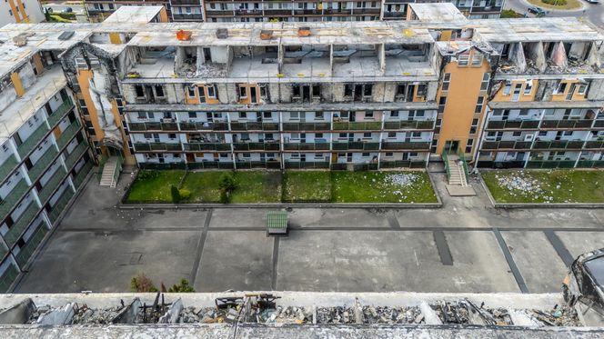 Blok w Ząbkach po pożarze