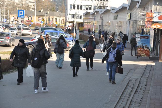 Słoneczne popołudnie 8 marca w Kielcach