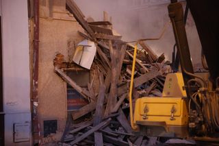 Trwa wyburzanie kamienicy przy ul. Bernardyńskiej w Lublinie