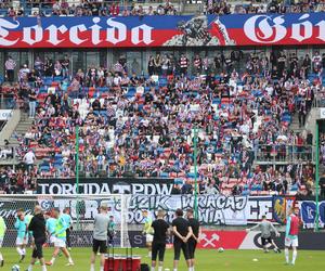 Górnik Zabrze - ŁKS Łódź - kibice na stadionie dopisali ZDJĘCIA