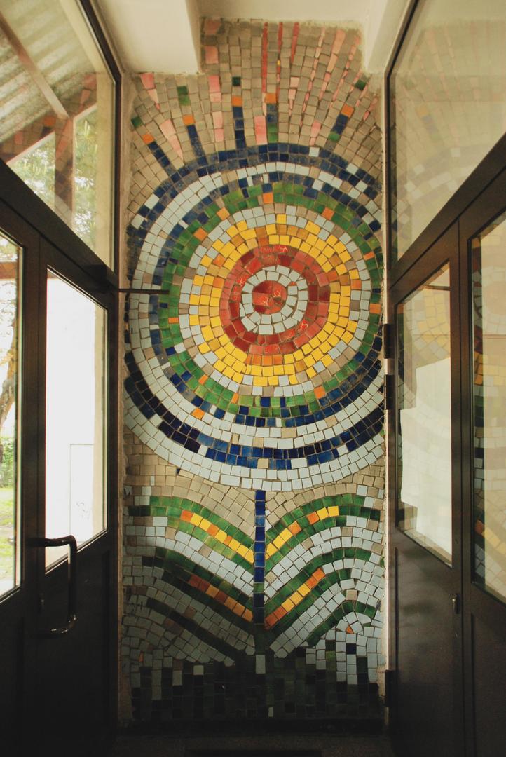 Mozaiki z PRL-u w Tychach - zdjęcia. Gdzie je znaleźć?