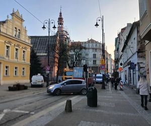 To mogło skończyć się tragedią w centrum Bydgoszczy. Wykoleił się tramwaj, którym podróżowało 50 pasażerów