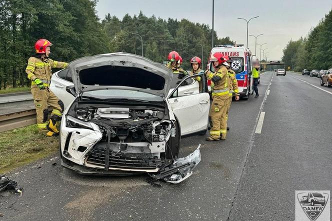 Groźne zdarzenie na DK86 w rejonie Kostuchny