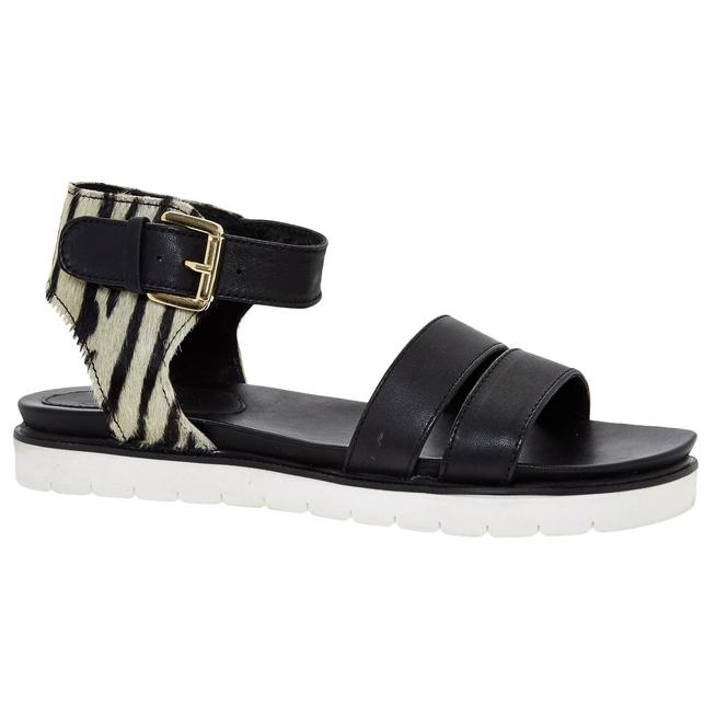 Ubrania, buty i akcesoria na lato w TK Maxx. Zobacz, co znajdziesz w sklepach!