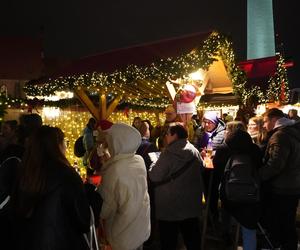 Weeihnachtsmarkt na Alexanderplatz