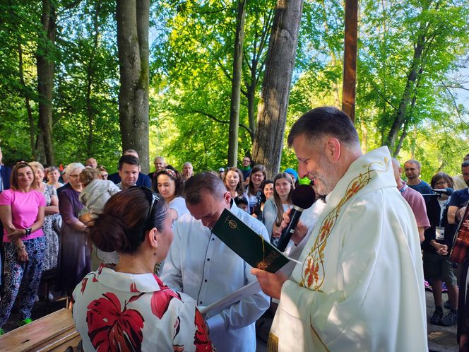 Wzruszający ślub podczas Pielgrzymki Lubelskiej 2025