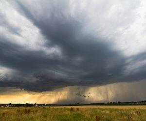 Piękny poranek i poważne zmiany po południu! Tutaj wciąż groźne burze [Prognoza IMGW na 6.06.2024]