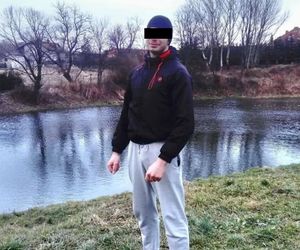 Maczetą zniszczył kilka samochodów