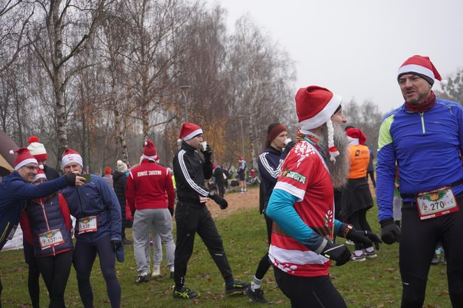 11. Bieg Mikołajkowy nad Jeziorem Strzeszyńskim w Poznaniu