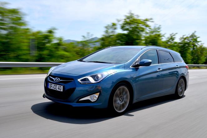 Hyundai i40 kombi, silnik 1.7 CRDi – TESTY, dane techniczne, spalanie, opinie, cena