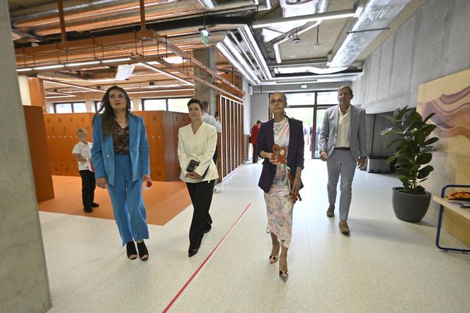 Rozpoczęcie roku w nowej szkole na Mokotowie. Zbudował ją deweloper