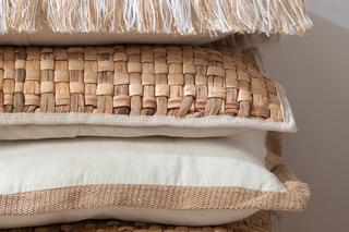 Taras w stylu boho. Meble, dodatki, oświetlenie