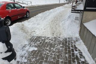 Na lubelskich chodnikach zalega śnieg