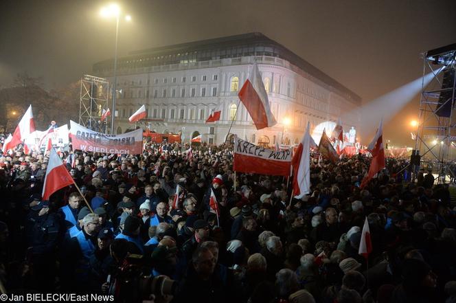 Odsłonięcie pomnika Lecha Kaczyńskiego w Warszawie