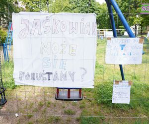 Ogrodzony plac zabaw na Winogradach