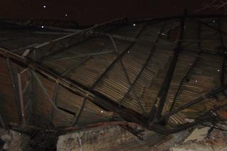 Wyburzona chłodnia kominowa