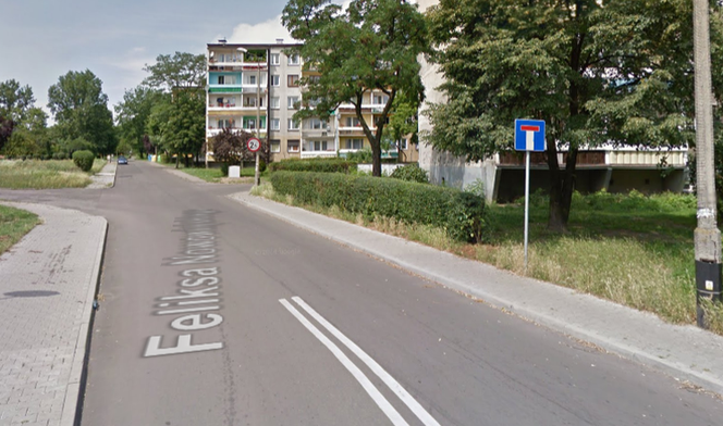 ul. Feliksa Nowowiejskiego - daw. ul. Klementa Gottwalda