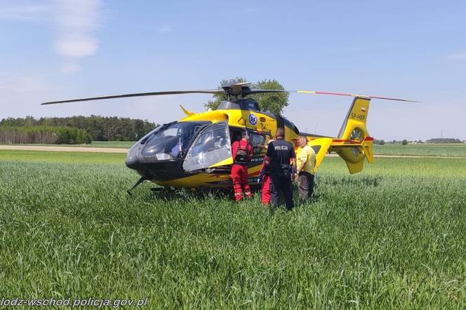 Groźny wypadek pod Łodzią. Mężczyzna przygnieciony przez quada w ciężkim stanie