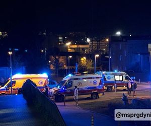 Tragiczny pożar w Gdyni. Nie żyje mężczyzna. Sąsiad ryzykował życiem 