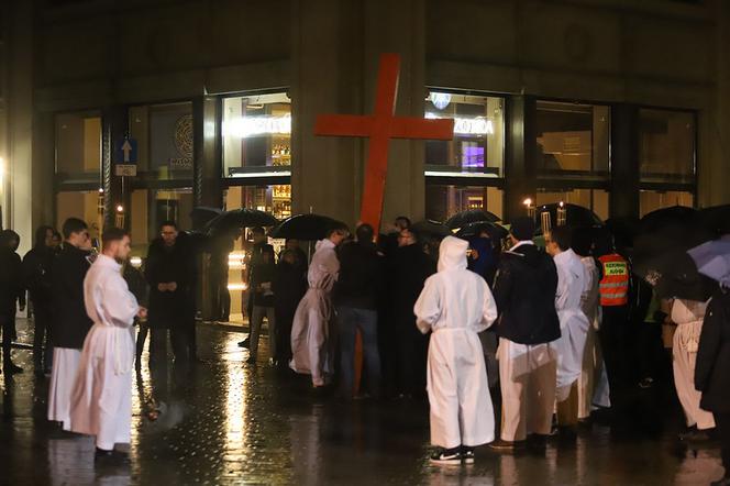 Akademicka Droga Krzyżowa ulicami Starego Miasta