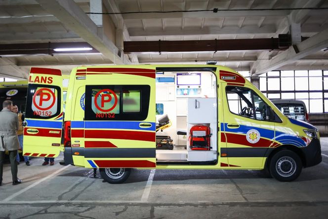 To pierwszy taki ambulans na Warmii i Mazurach. Ma nowoczesny sprzęt wykorzystywany na Zachodzie [ZDJĘCIA]