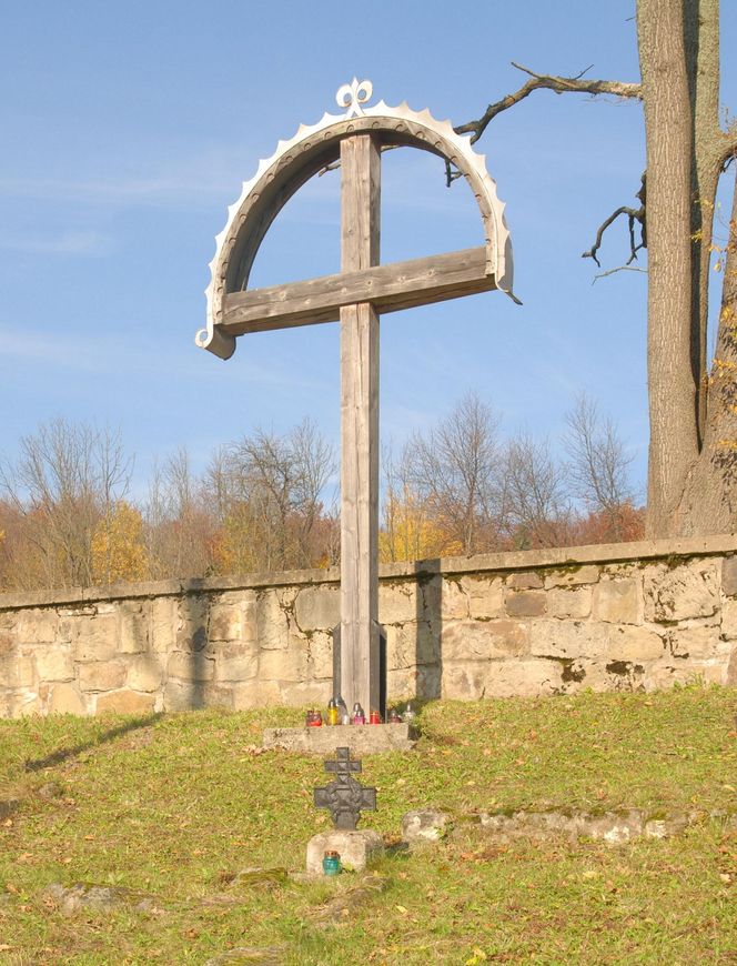 To słynna wieś w Małopolsce. Według legendy zbudowali ją kamieniarze