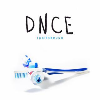 Gorąca 20 Premiera: DNCE - Toothbrush. Lepsze od Cake By The Ocean?